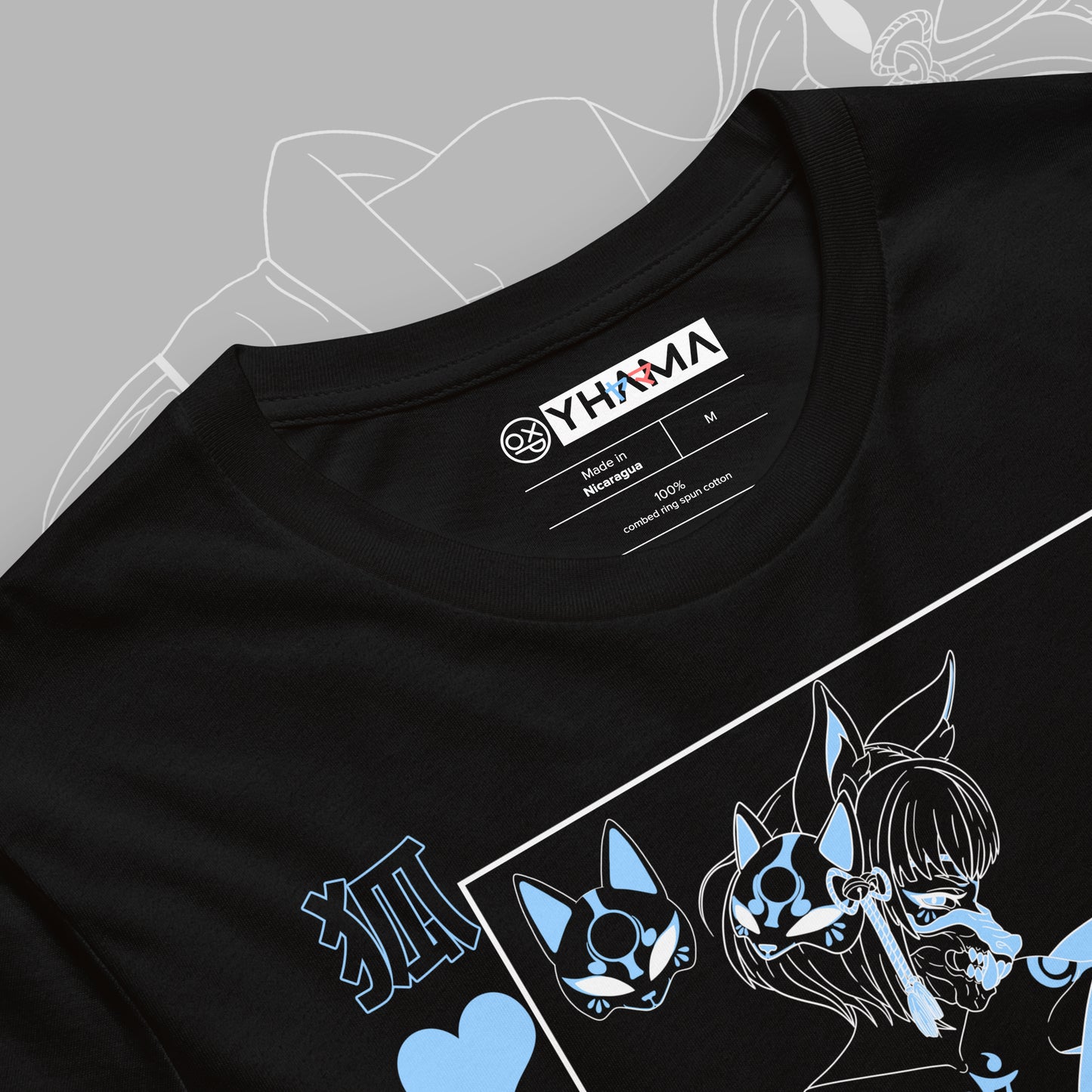 Queen of Kitsune (黒い) Unisex T-Shirt